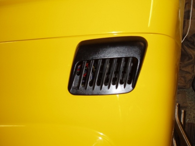 Rescued attachment bonnet vents.JPG